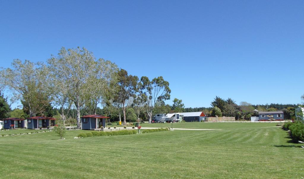 Glenavys Waitaki River Motor Camp Buitenkant foto