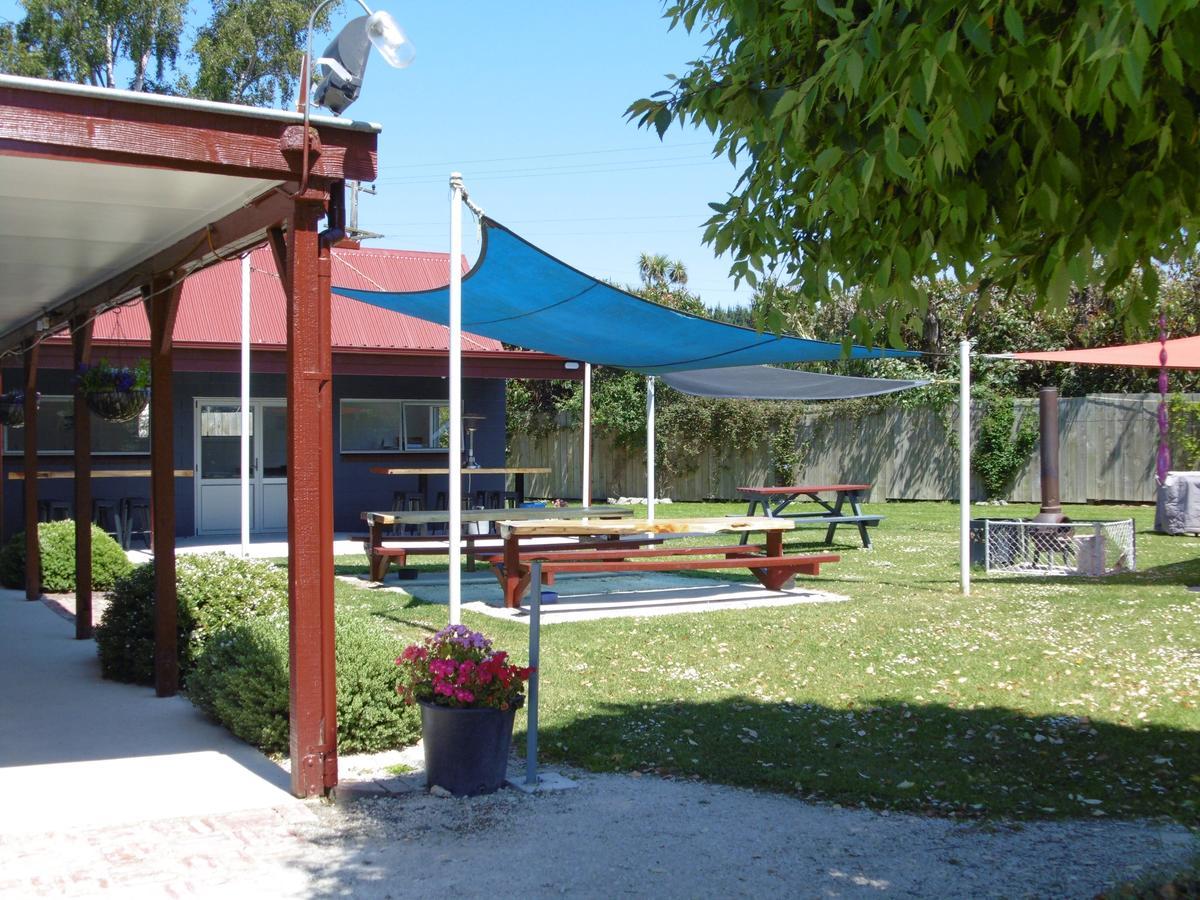 Glenavys Waitaki River Motor Camp Buitenkant foto