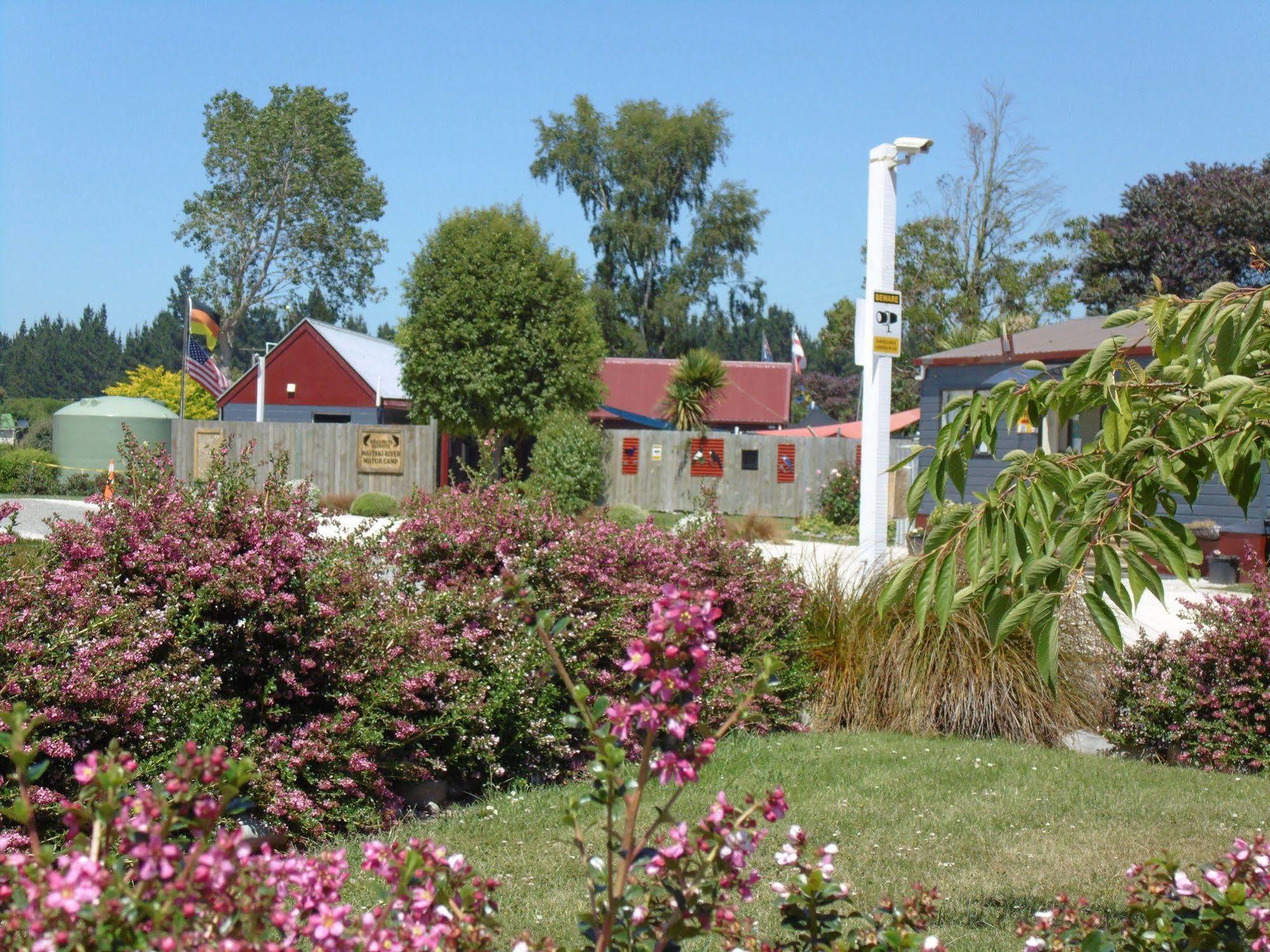 Glenavys Waitaki River Motor Camp Buitenkant foto