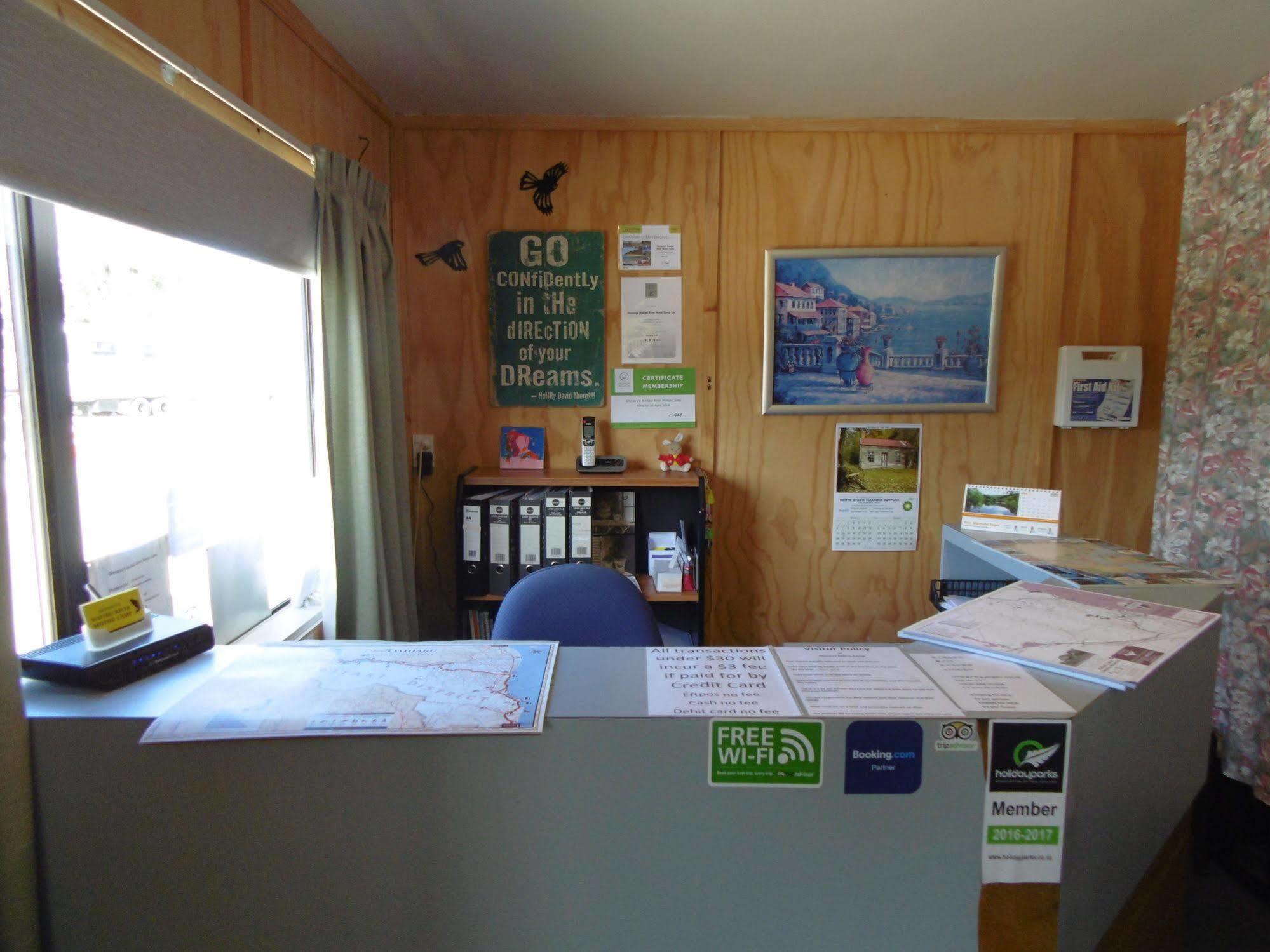 Glenavys Waitaki River Motor Camp Buitenkant foto
